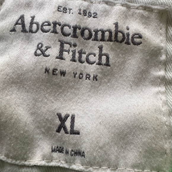 Abercrombie & Fitch Striped Muscle Fit T Shirt Size XL - Picture 4 of 4